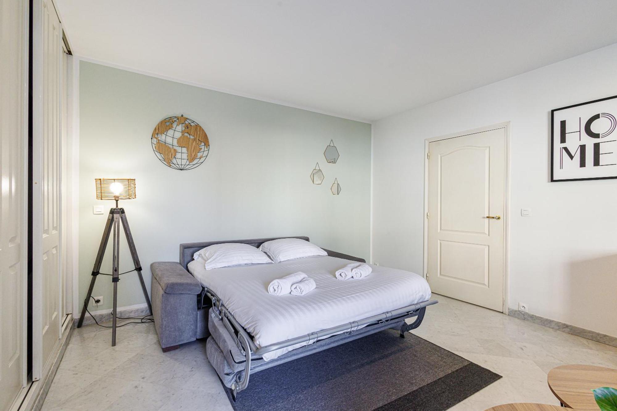 Le Victoria, Elegant T2 Au Bord Des Plages, Piscine, Sauna Menton Bagian luar foto